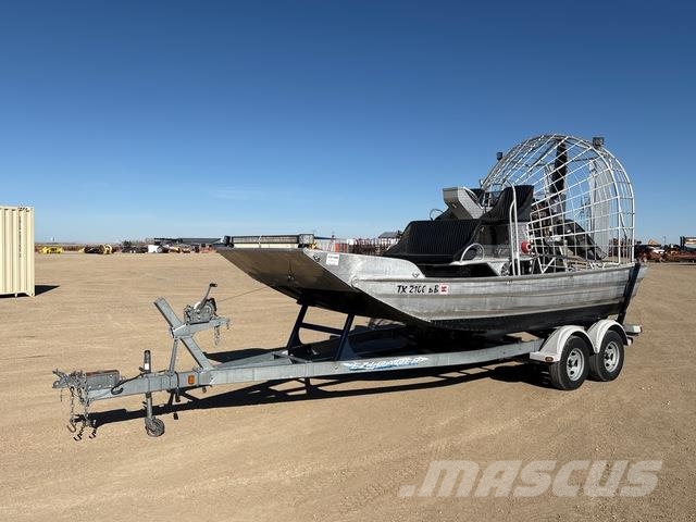 18 ft Air Boat w/ EZ-Loader Trailer Строителство - Други