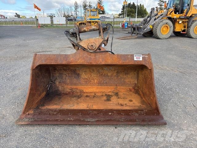 1850 mm Q/C Hydraulic Tilting Excavator Bucket دلاء