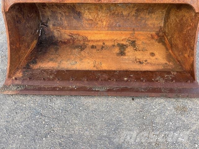 1850 mm Q/C Hydraulic Tilting Excavator Bucket دلاء