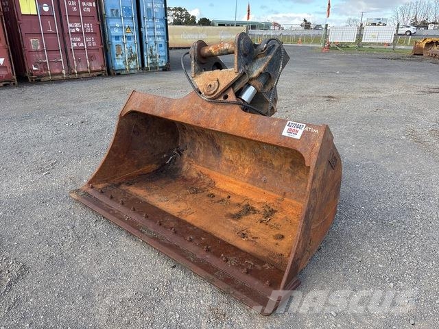 1850 mm Q/C Hydraulic Tilting Excavator Bucket دلاء