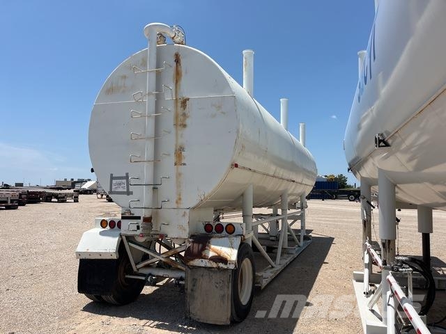1993 10000 gal S/A Portable Water Tower Muu