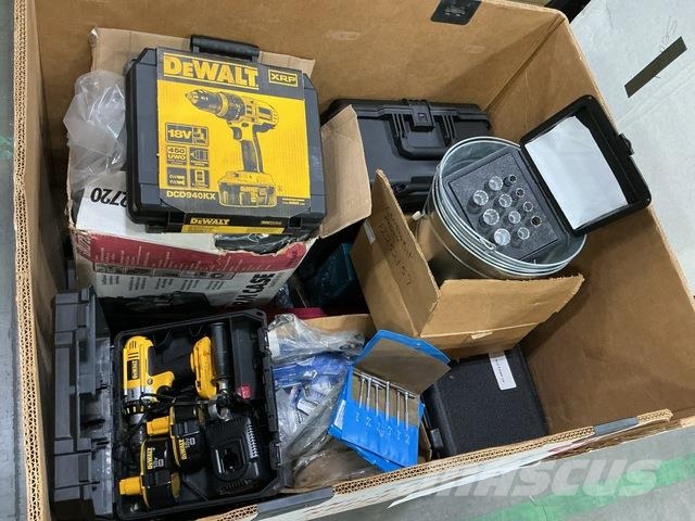 (2) Artillery Shop Equipment Sets 건설 장비 - 기타