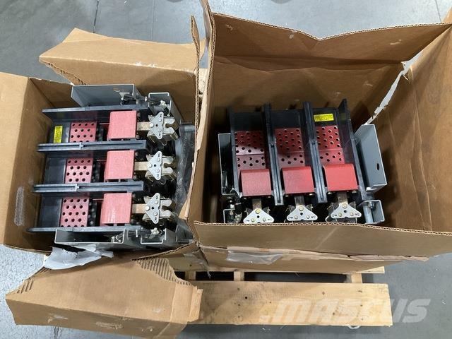 (2) Eaton 6649C53G33 Circuit Breakers 其他