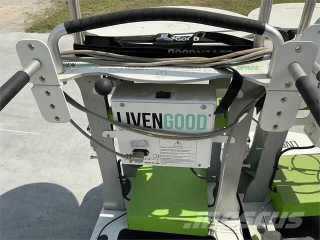  (2) LivenGood ICU Mobility Carts Sonstige Baumaschinen