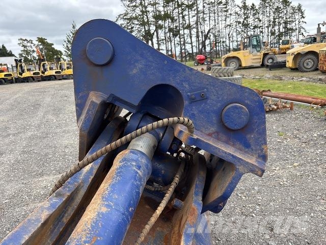  2100 mm Hydraulic Tilting Excavator Bucket - Fits  دلاء