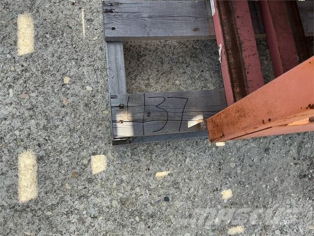  (24) Meco Steel Storage Racks Model SSM1 建設機械 -　その他