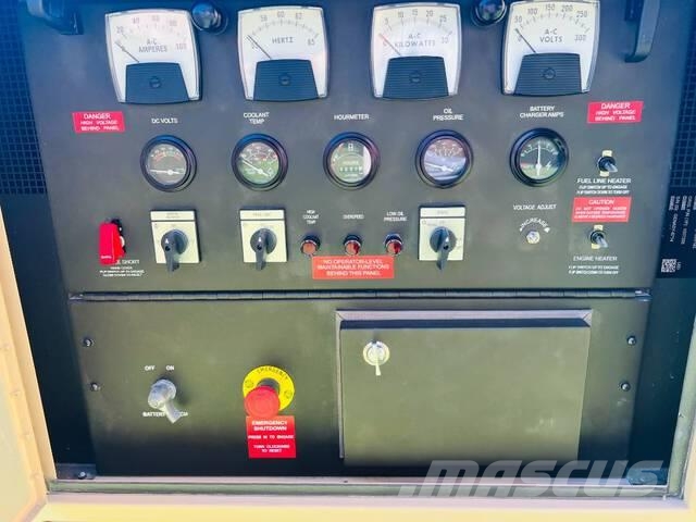  25kW Diesel Generator Set w/ Power Distribution Co مولدات ديزل