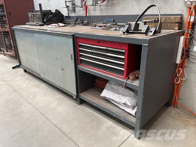 2700 mm Workbench منصات المستودعات