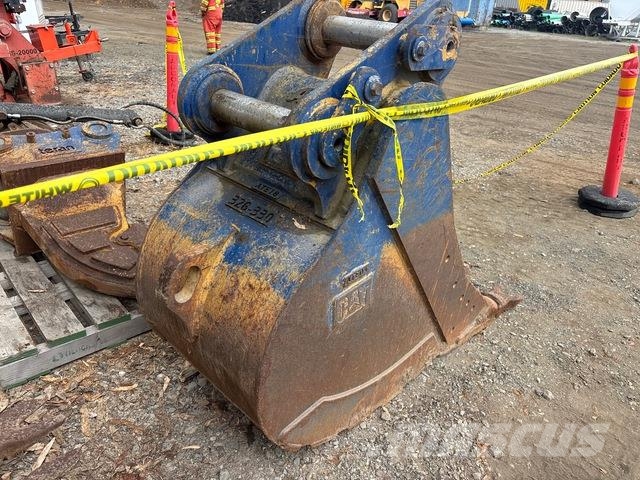 30 in Excavator Bucket - Fits Cat 330/326 Outros componentes