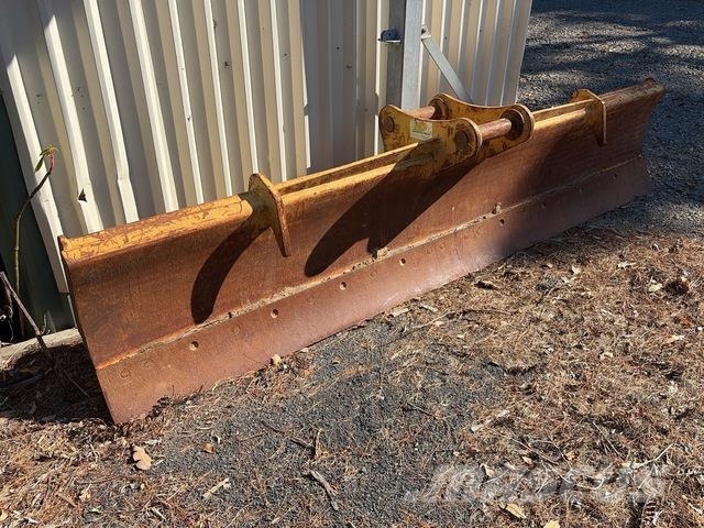 3045 mm Excavator Grader Blade - Fits Cat 312 - 31 Other components