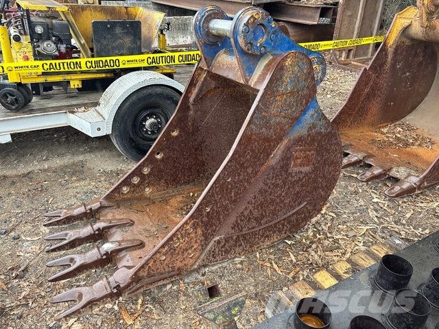 36 in Excavator Bucket - Fits Cat 330/326 Outros componentes