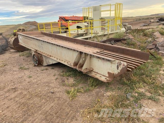  4 ft 3 in x 20 ft 5 in Aggregate Feeder Feeders