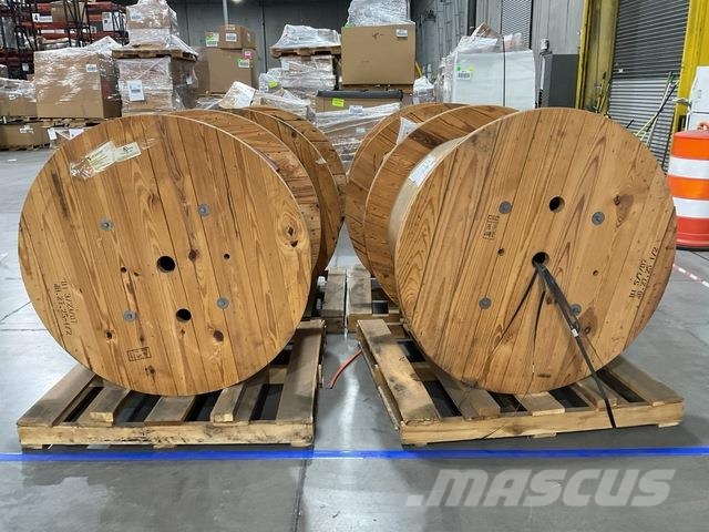 (4) Spools of Fiber Optic Cables Drugi deli