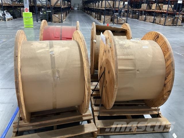 (4) Spools of Fiber Optic Cables Drugi deli