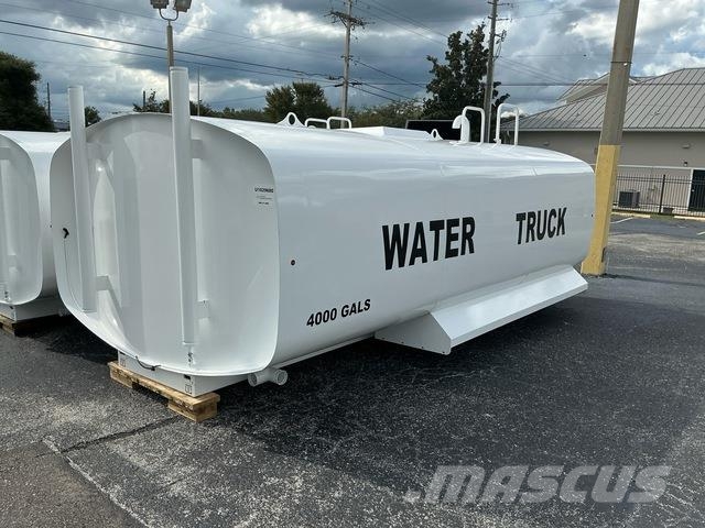 4000 gal Water Tank - Fits Truck (Unused) Građevinarstvo – ostalo