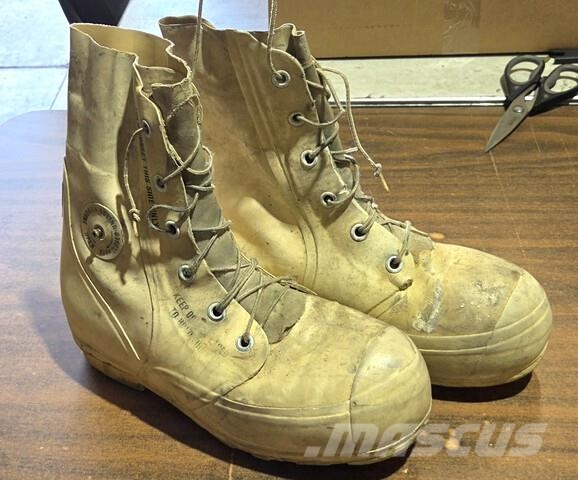  (41) U.S. G.I. White Bunny Boots الإطارات والعجلات والحافات