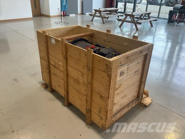 4201 Transmission - Fits Hitachi E1100-5 Gradbeništvo - drugo