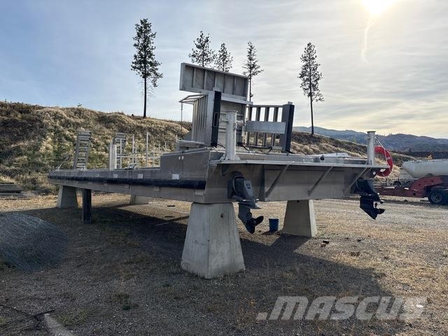 48 ft x 16 Ft Barge Boote / Prahme