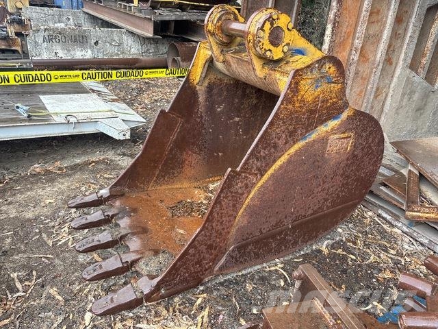 48 in Digging Excavator Bucket - Fits Cat 330/326 Outros componentes