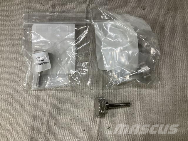  (5 089) 68098423-00 Lock Pin Fastener Studs 其他组件
