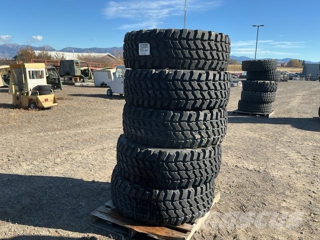 (5) Goodyear 395/85R20 Tires Gumiabroncsok, kerekek és felnik