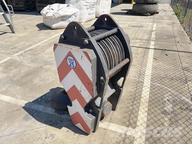  5 Sheave Hook Block - Fits Grove GMK4100 Sonstige Baumaschinen