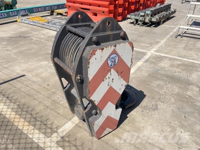  5 Sheave Hook Block - Fits Grove GMK4100 Sonstige Baumaschinen