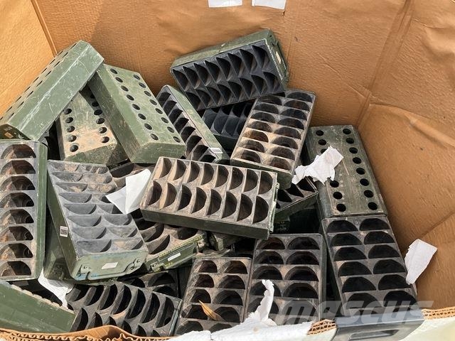 (50) Storage Section Bases 건설 장비 - 기타
