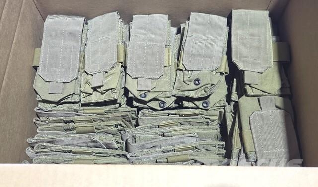 (50) Unused Eagle Industries Khaki M4 Single/Doubl Stavebnictví - ostatní