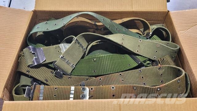  (50) Vintage U.S. G.I. OD Pistol Belts w/ Metal Bu Строителство - Други