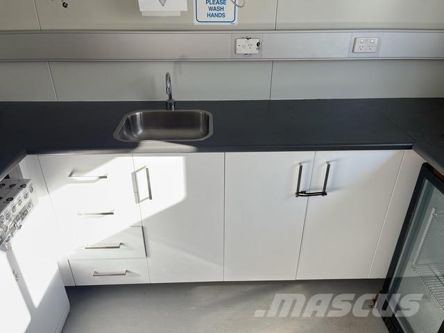 6 m x 3 m Skid-Mounted Canteen Строителство - Други
