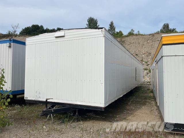  60 ft x 12 ft 1 in 4 Person Tri/A Mobile Camp Stavební buňky