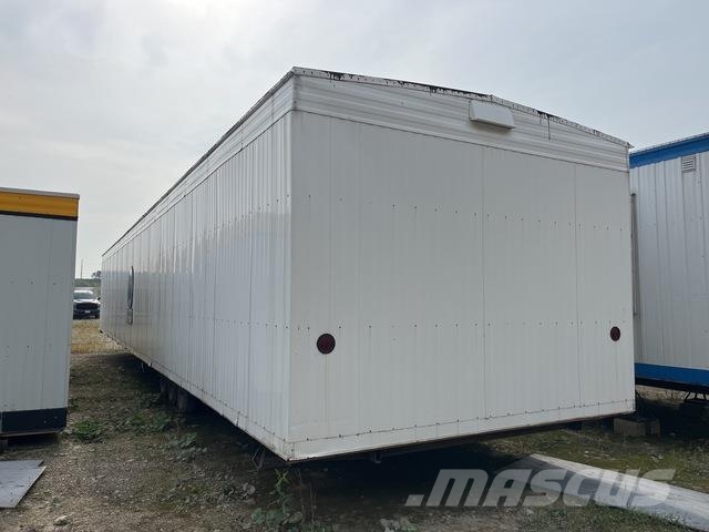  60 ft x 12 ft 1 in 4 Person Tri/A Mobile Camp Stavební buňky