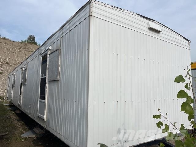  60 ft x 12 ft 1 in 4 Person Tri/A Mobile Camp Stavební buňky
