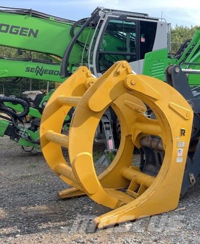  64 in Q/C Grapple Wheel Loader Grapple - Fits Deer Cupa