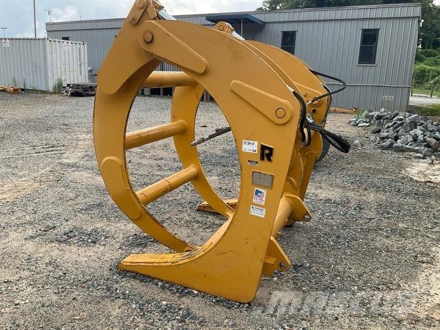  64 in Q/C Grapple Wheel Loader Grapple - Fits Deer Cupa