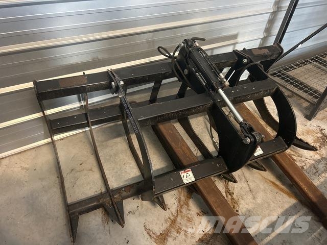  66 in Versatech Skid Steer Grapple Būvniecība- Citi