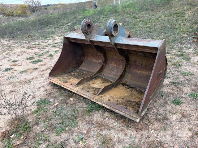 86 in Cleanup Excavator Bucket 其他组件