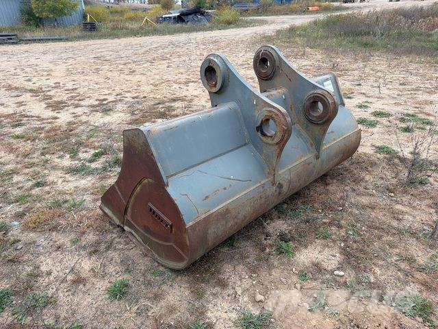 86 in Cleanup Excavator Bucket 其他组件