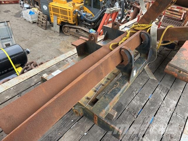 96 in Q/C Wheel Loader Forks - Fits John Deere 744 Građevinarske viljuške