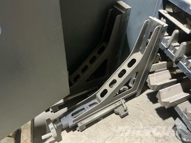 Accurl METFAB PB450 Custom Строителство - Други