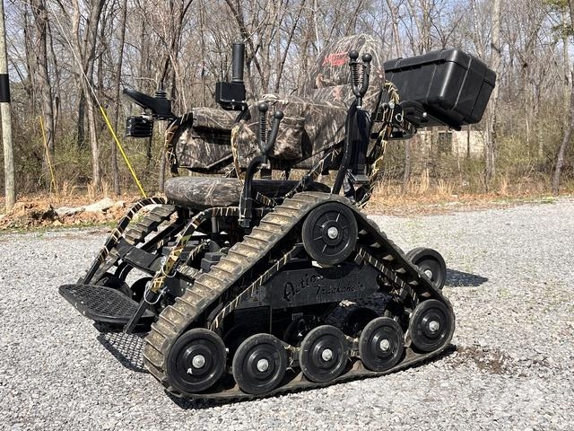 Action Track Chair Quad