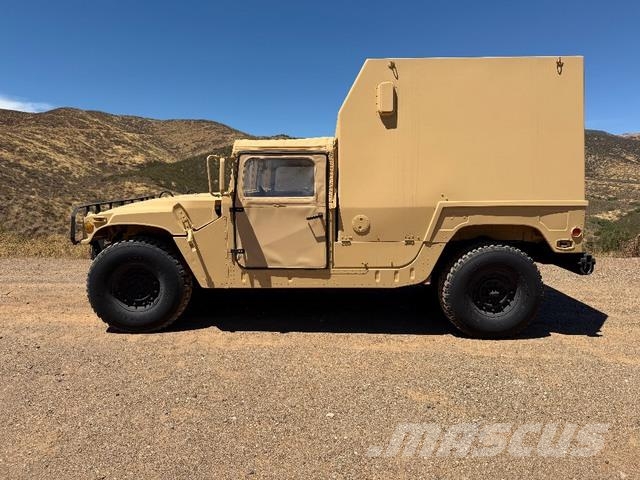 AM General Ambulance Pickup/Pritschenwagen