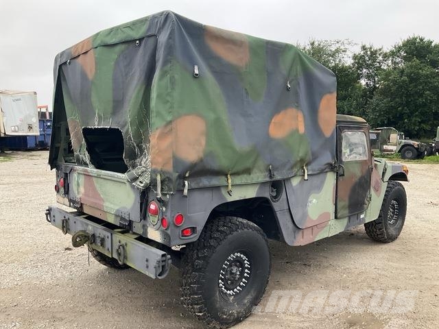 AM General M1097 Flakbilar/Pickuper