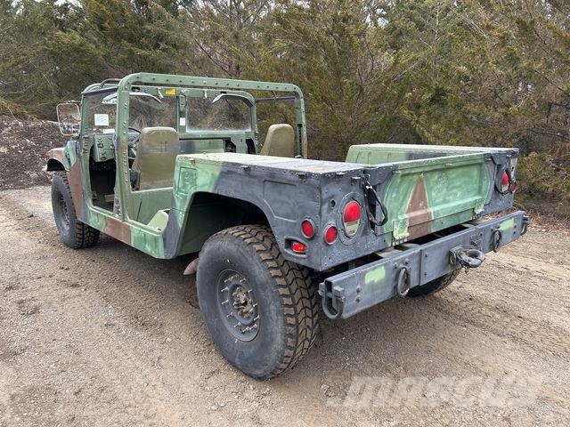 AM General M1097A2 Pickup/Sideaflæsning