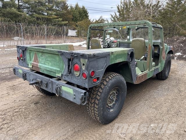 AM General M1097A2 Pickup/Sideaflæsning