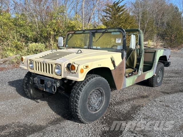AM General M1097A2 Pick up/Dropside