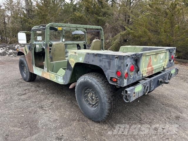 AM General M1097A2 Pickup/Sideaflæsning