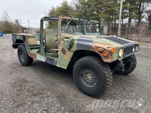 AM General M1097A2 Pickup/Sideaflæsning