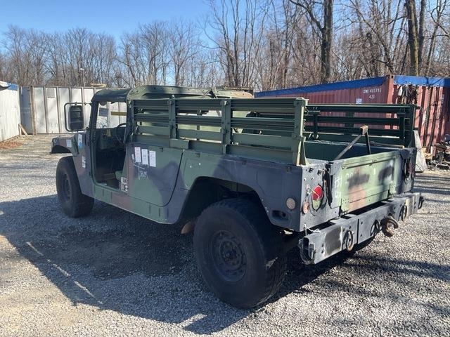 AM General M1097A2 Kis teherszállító/Platós kocsi